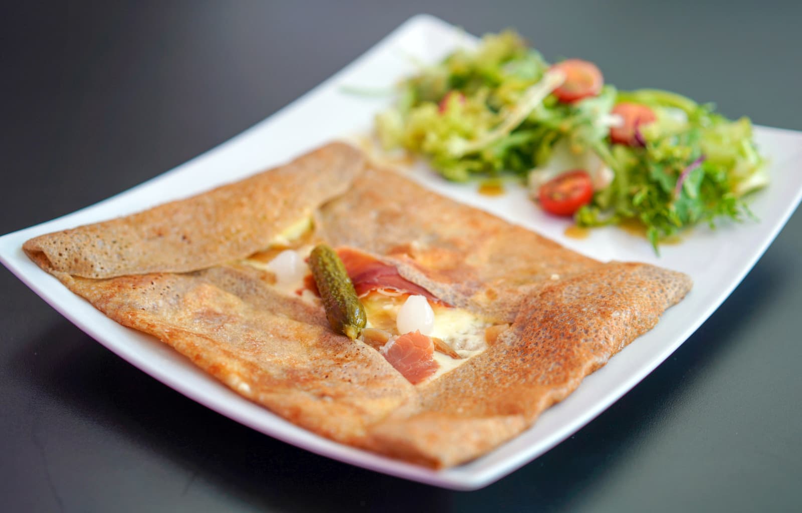 Pause Café - Authentic French Cuisine